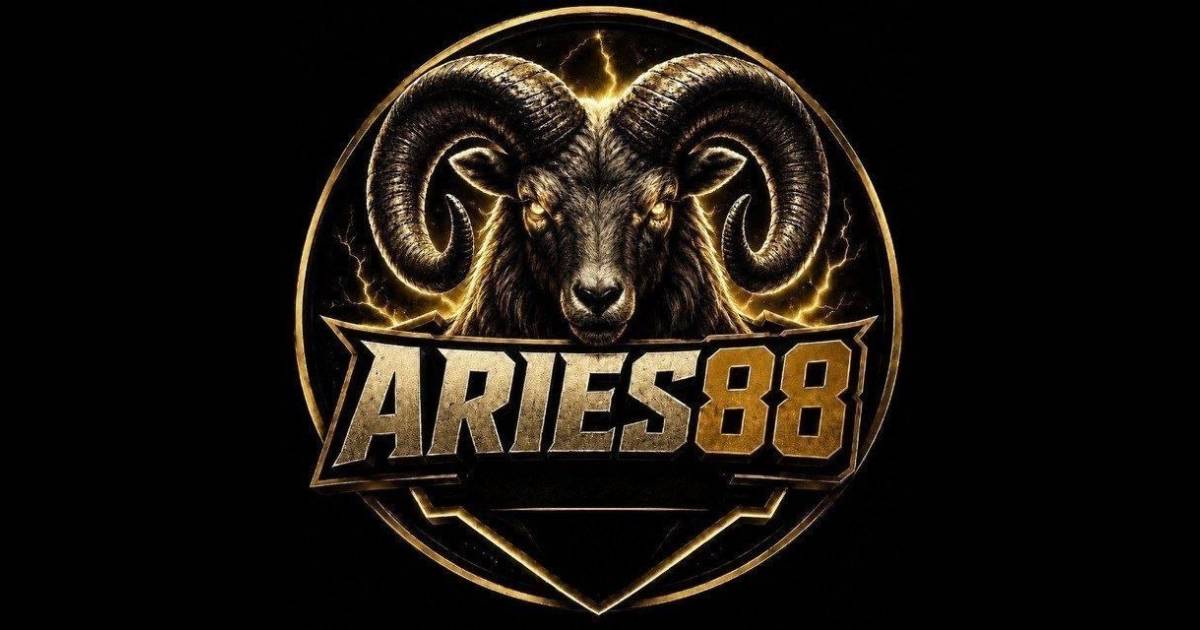 Main Aries88 Casino banner showing Filipino players enjoying online slots and live tables
